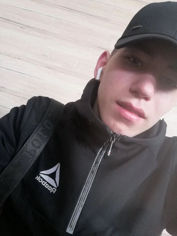  34777530  , 22 ,    