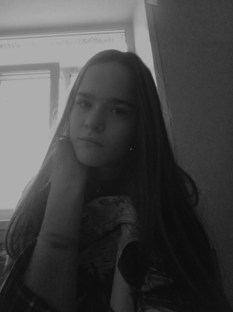  46967740  , 19 ,    