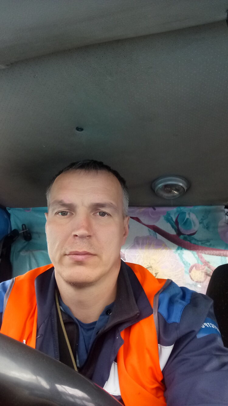  26904070  , 46 ,    
