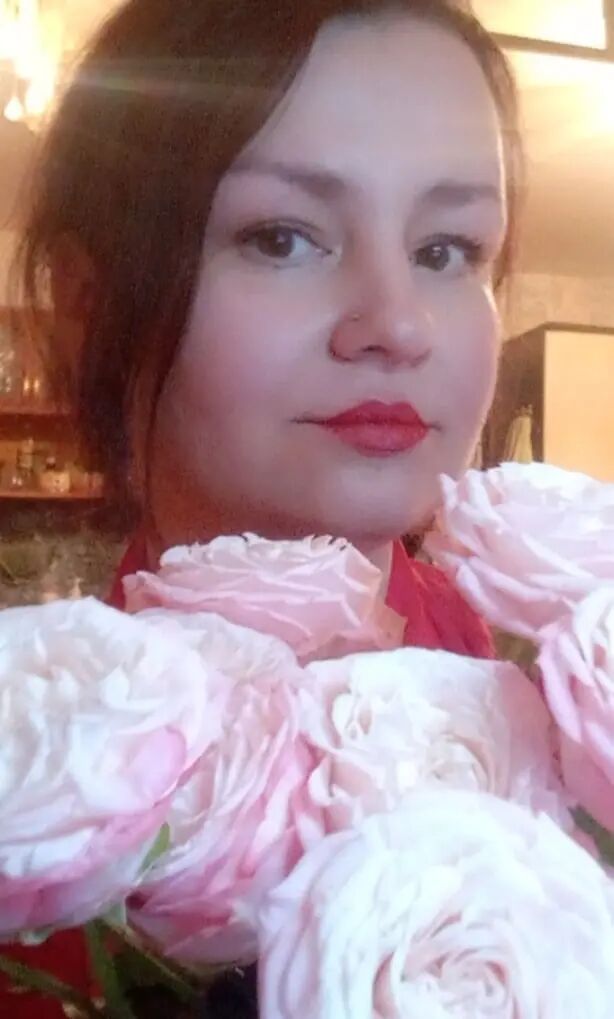  ,   Oksana, 45 ,     