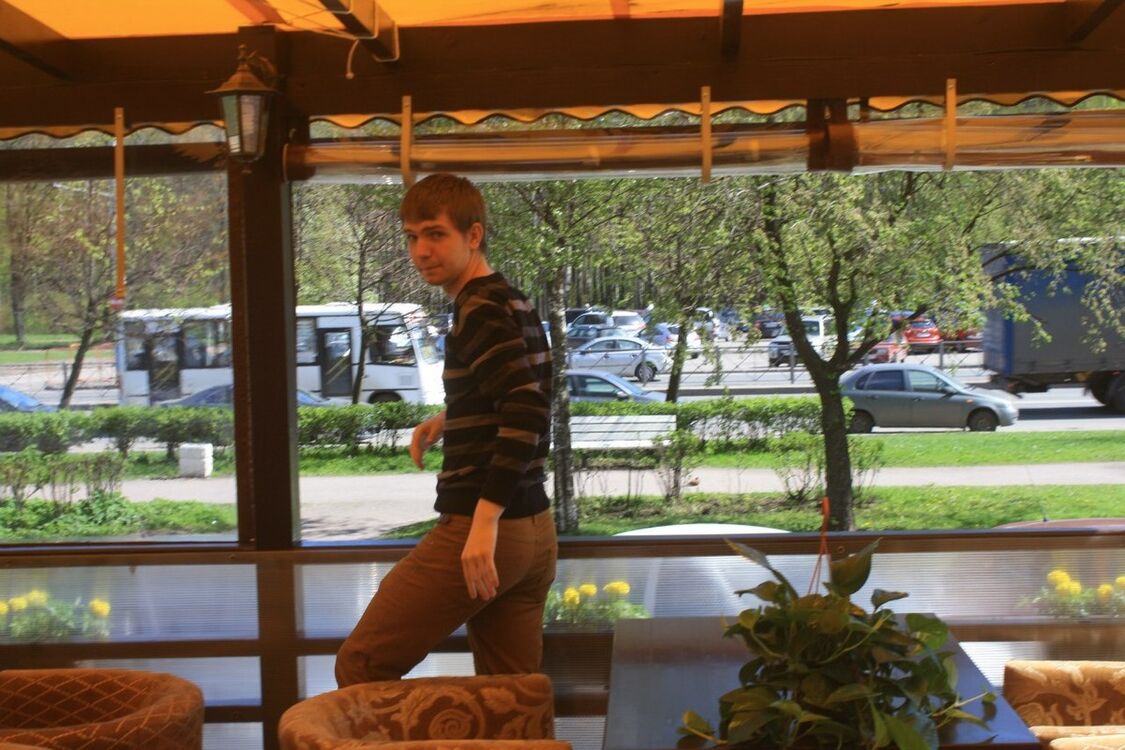  7079770  Kirill, 30 ,    