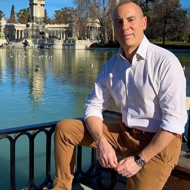 ���������� ������, ���� ������� James, 44 ����, ������������ ��� ������, ����� � ���������