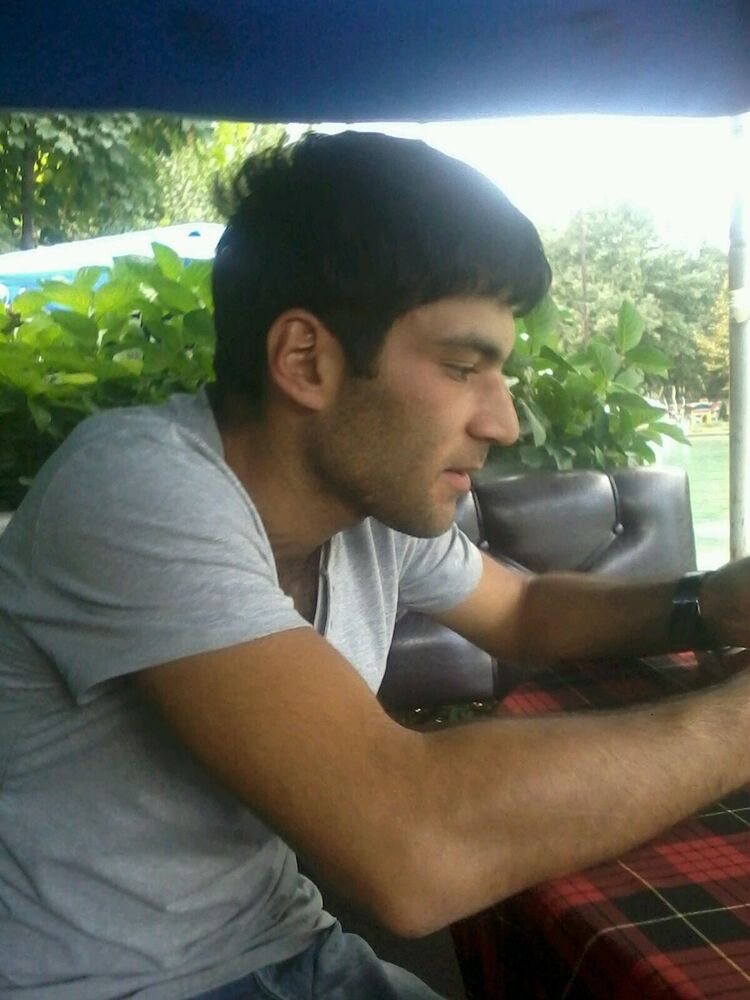  ,   MIKA, 35 ,   ,   , c 