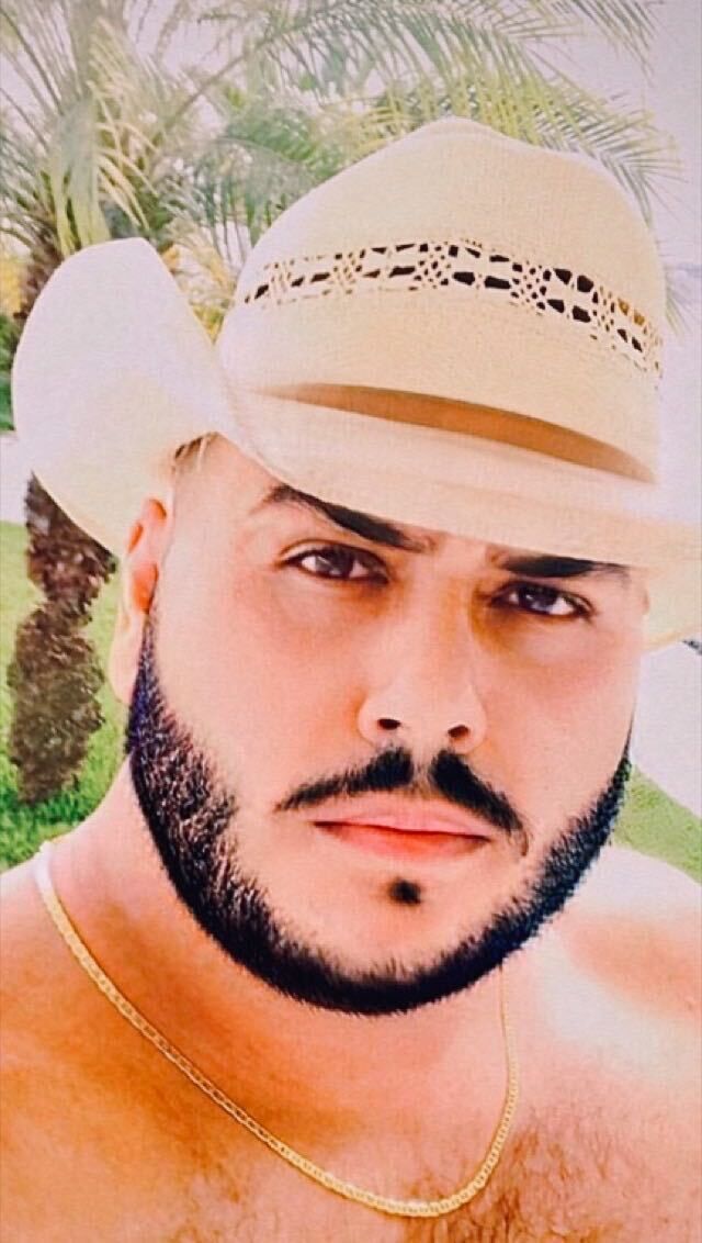  --,   Jhonatan, 32 ,   ,   
