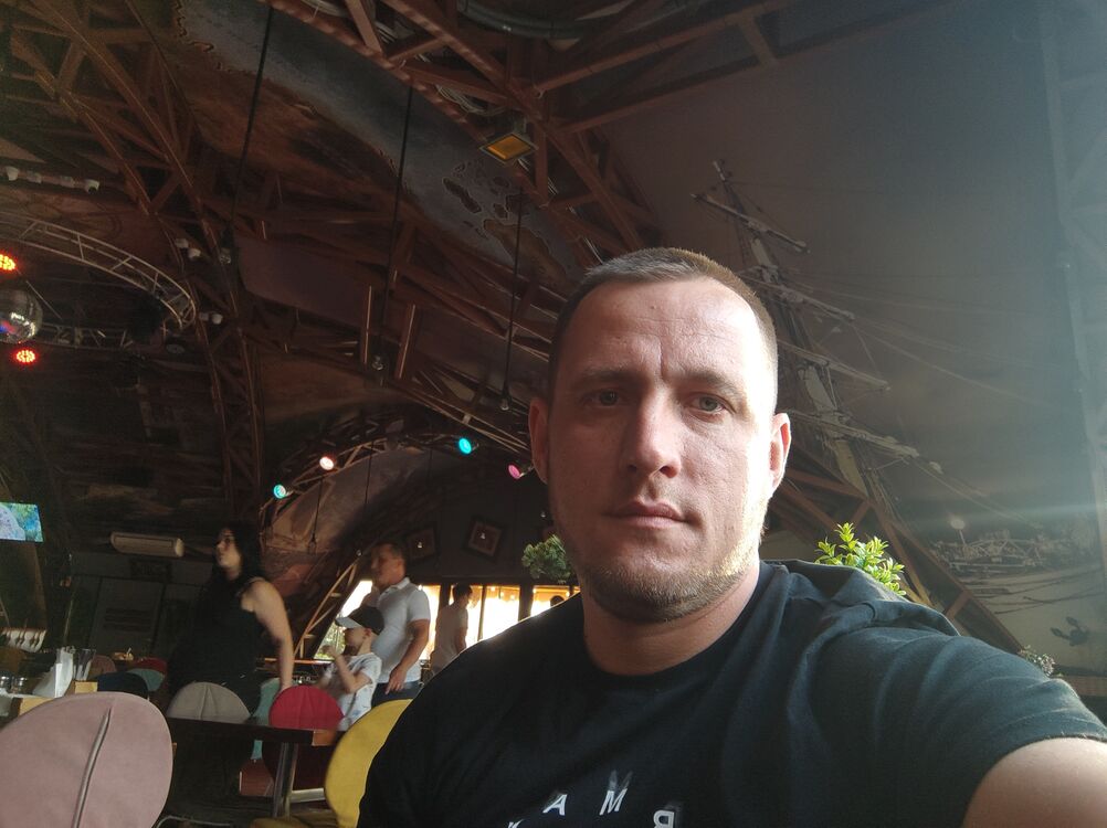  48674430  Sergey, 37 ,    