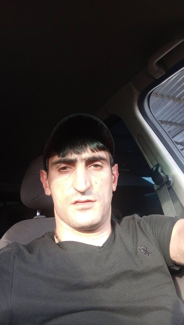  52035630  , 40 ,    