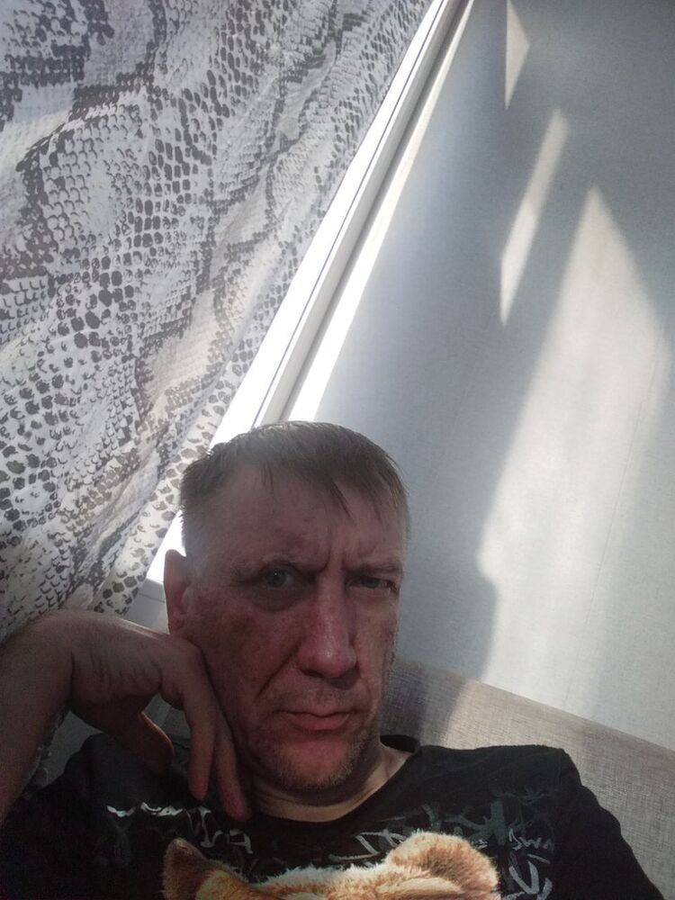  46842840  , 32 ,    