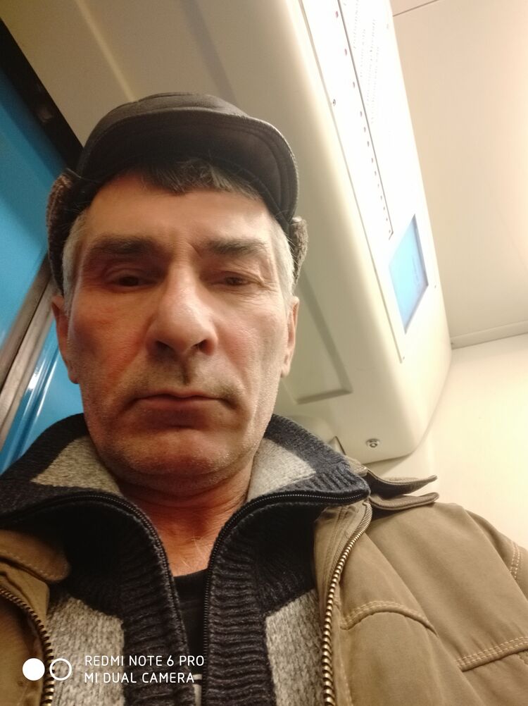  50864780  , 52 ,    