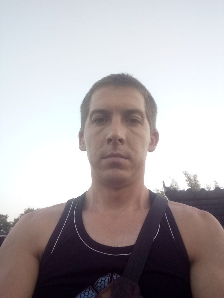  ,   Oleg, 37 ,   ,   , c 