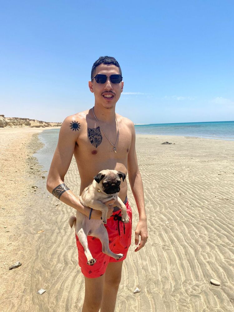 -,   Karim, 28 ,   ,   