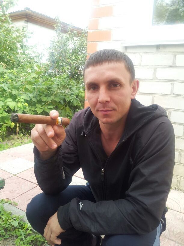 ���� 12219700 ������� Oleg, 41 ���, ���� ���������� � ������������