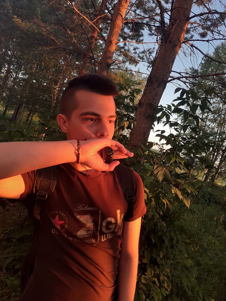  28139980  , 21 ,    