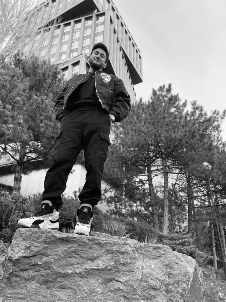  54846770   , 26 ,    --