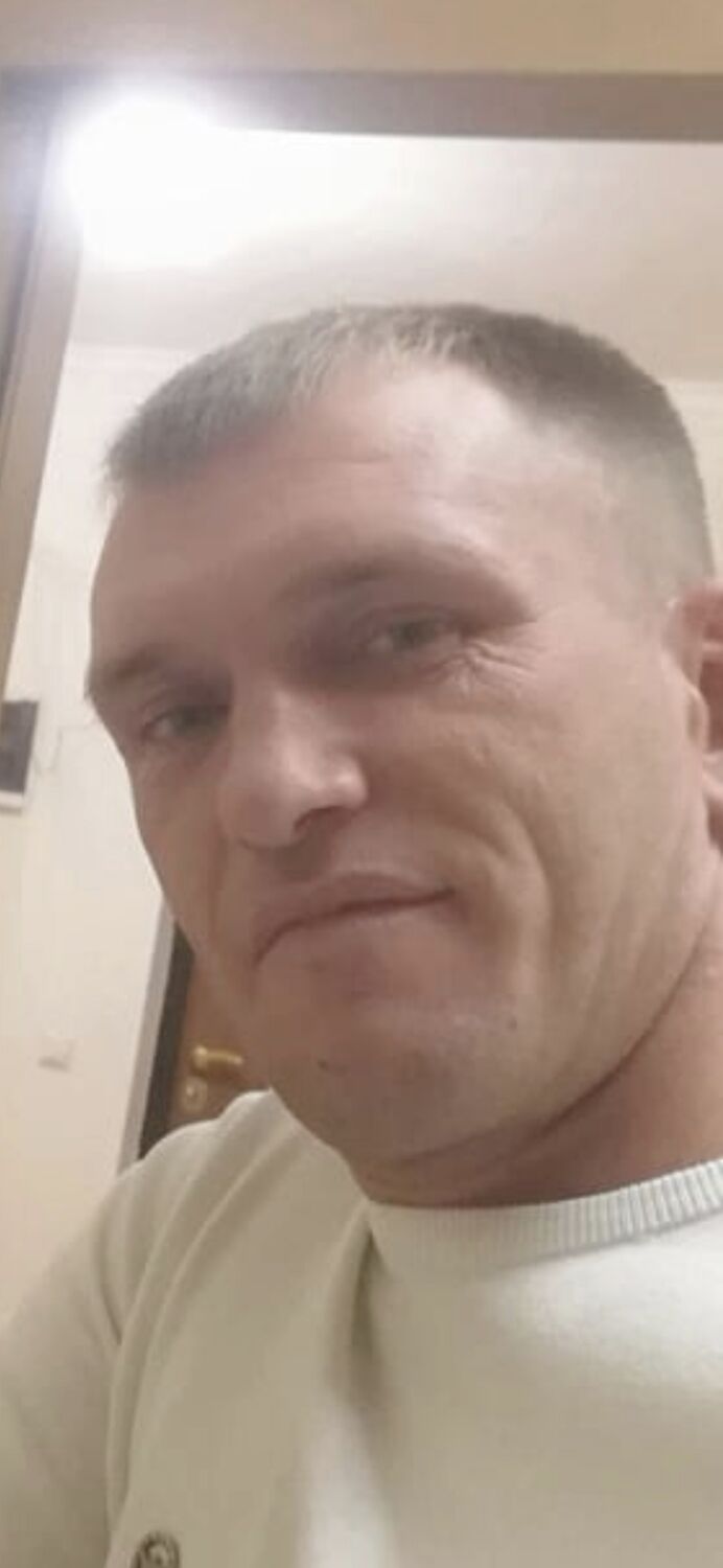  37388970  , 40 ,    