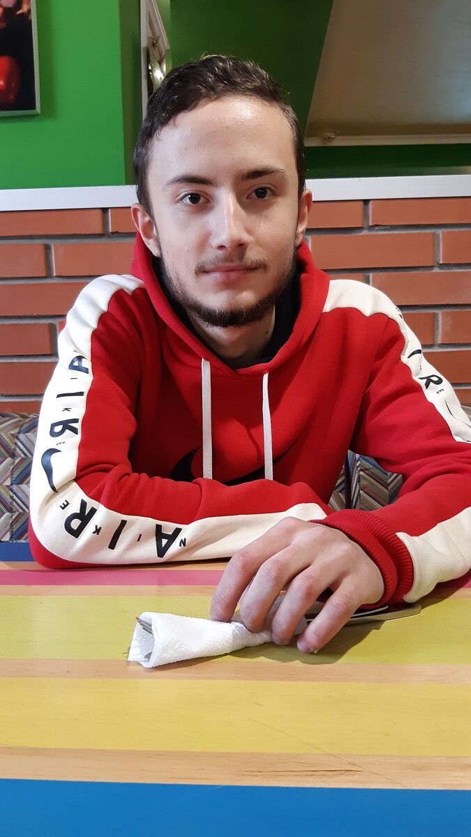  19042170  , 23 ,    