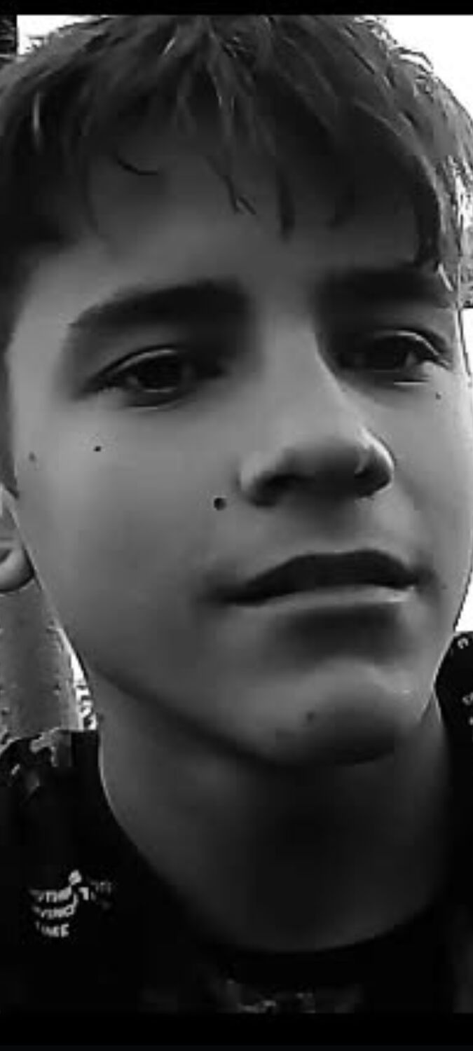  49584490  , 18 ,    