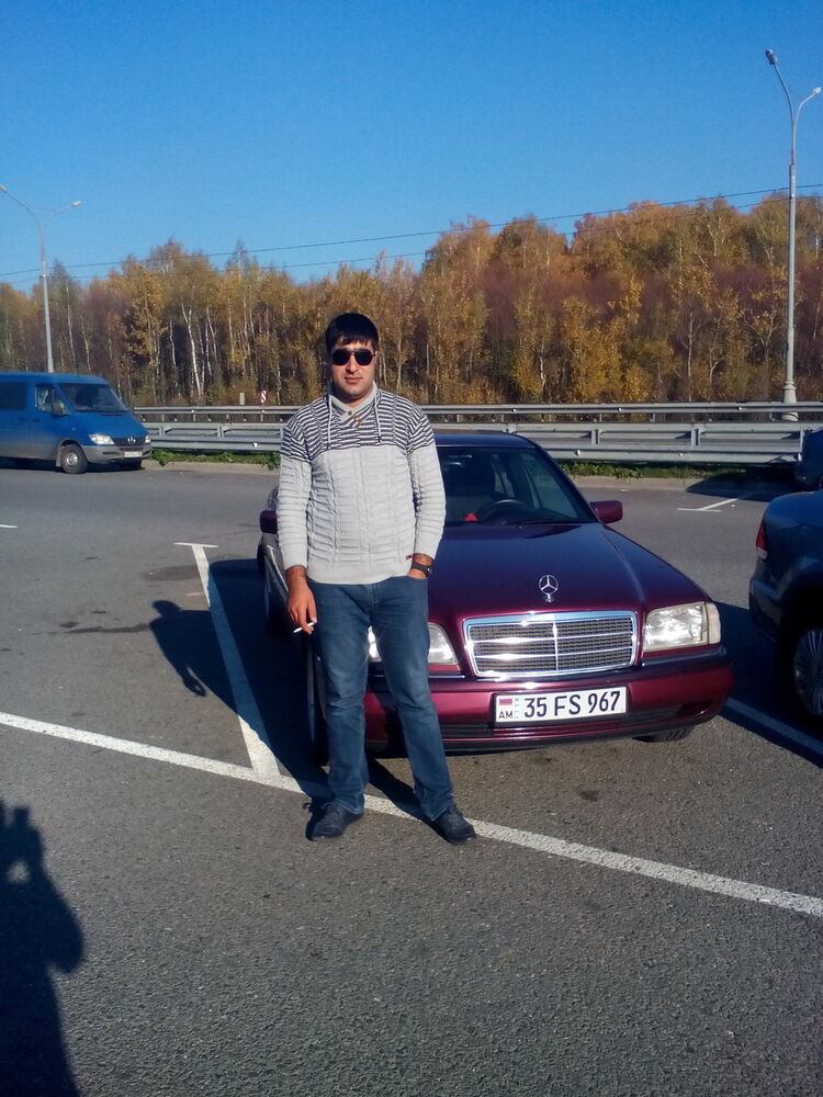  ,   Vahan, 29 ,   ,   , c 