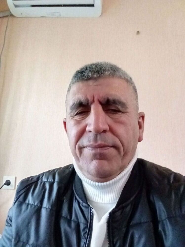  ,   Dovlat, 58 ,   ,   