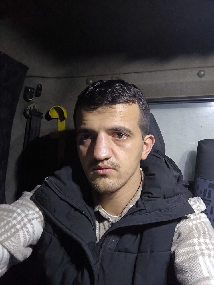  54116960  Nail, 27 ,     