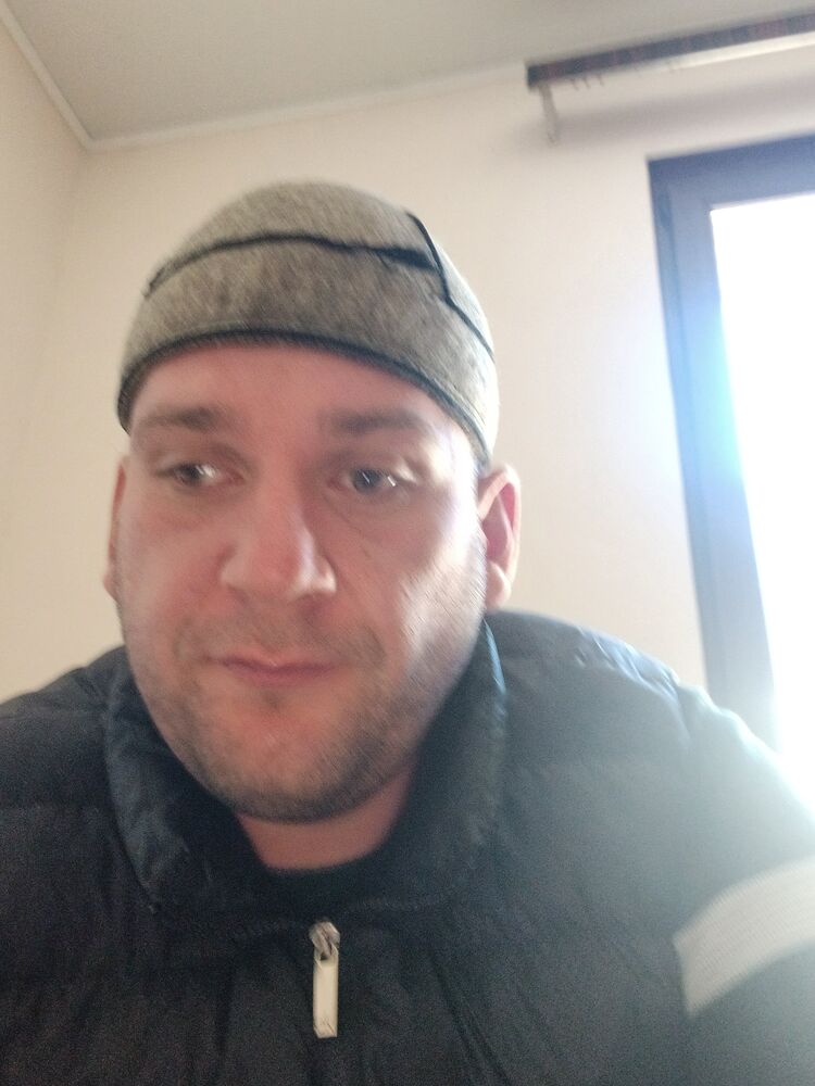  ,   Giorgi, 28 ,   ,   , c , 