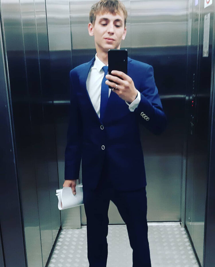  Dhaka,   Anton, 28 ,   ,   , c 