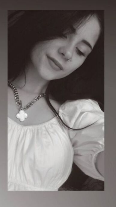  34467550  Lenka, 30 ,    