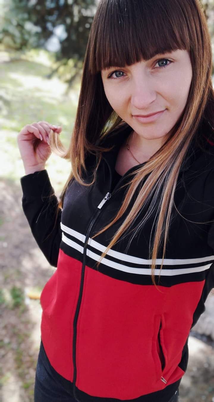  ,   Angela, 29 ,   ,   