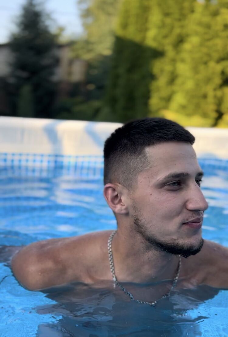  48819820  , 24 ,    