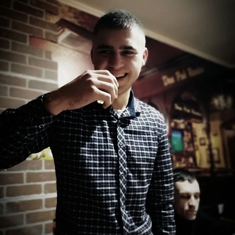  --,   , 25 ,   