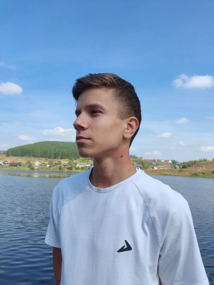  36944170  , 20 ,    