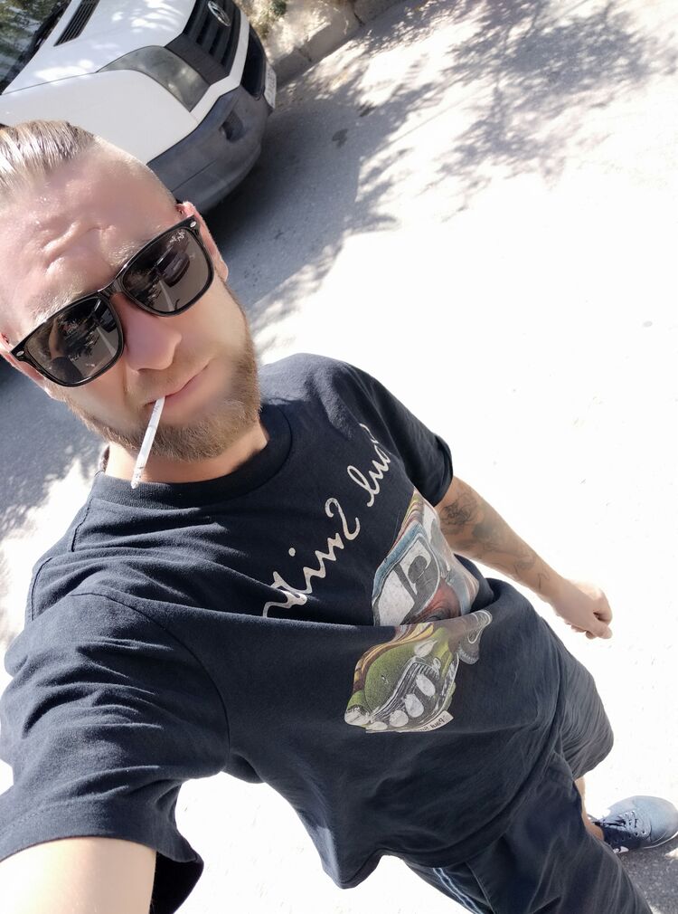  ,   Alex, 35 ,   ,   , c , 