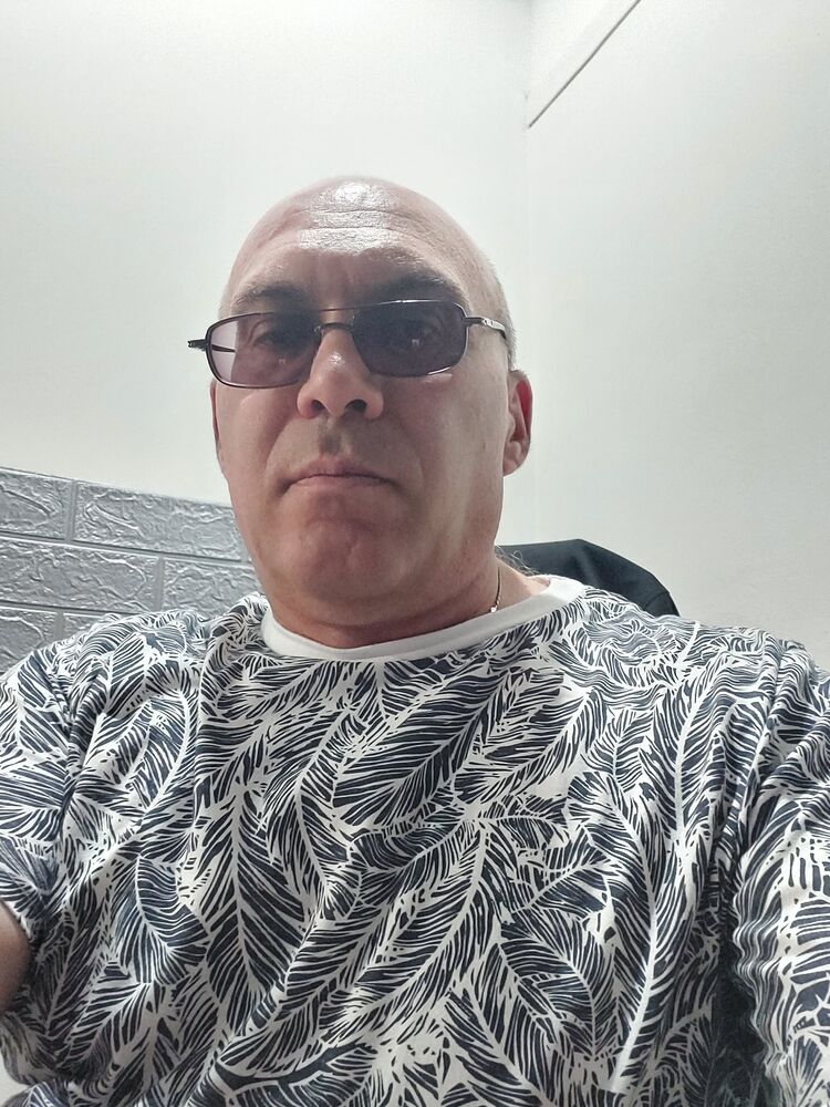  42535220  , 49 ,    