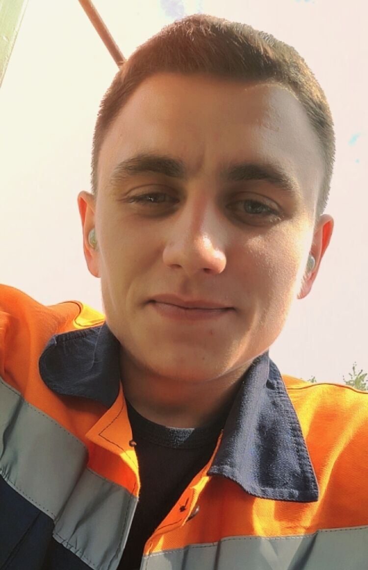  30272430  Kirill, 26 ,    