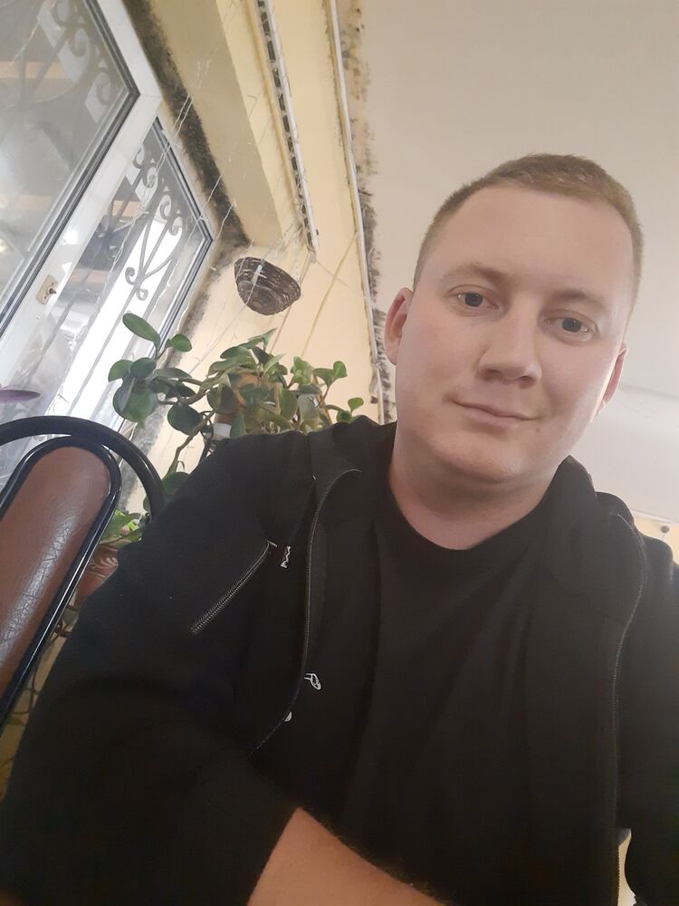  29825710  , 30 ,    -