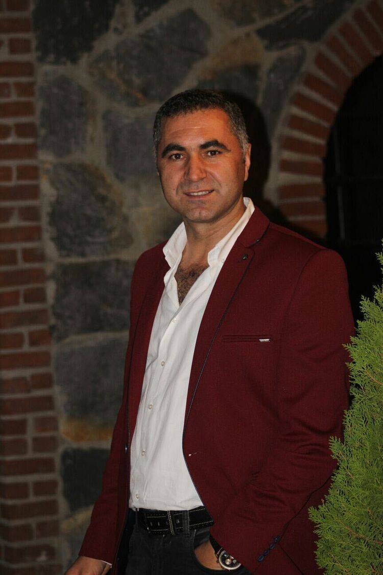  34011700  Fernando, 45 ,    