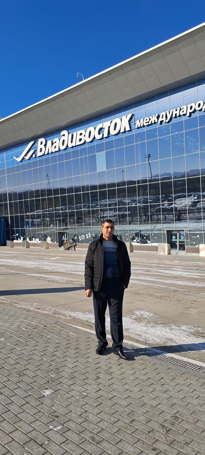  34268100  Sargis, 40 ,    