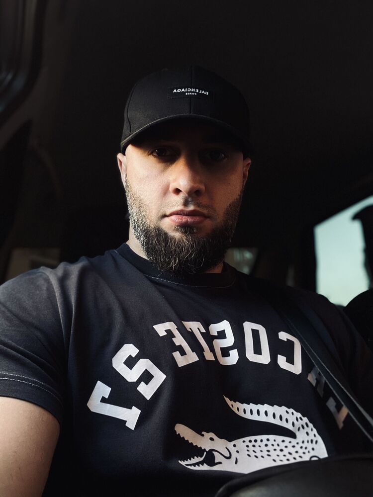 ���� 37764420 ������� Jones Lovely, 33 ����, ���� ���������� � ���������