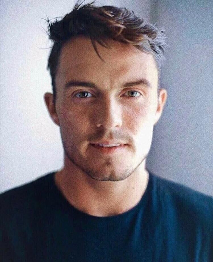 ���� 24633510 ������� �������, 43 ����, ���� ���������� � ������