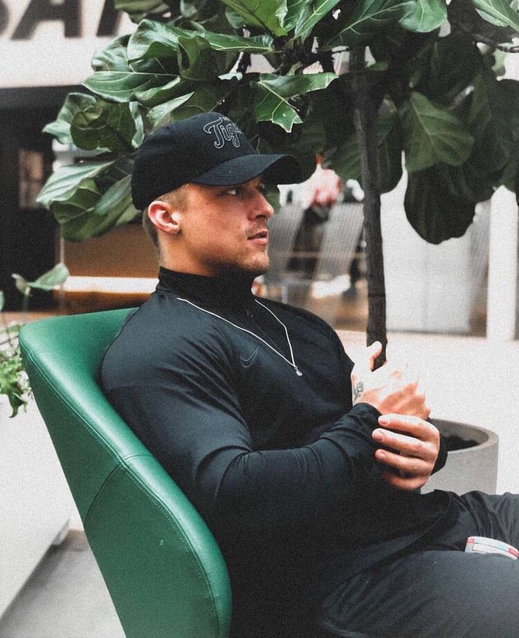 ���������� �����-���������, ���� ������� �������, 33 ����, ������������ ��� ������, ����� � ���������, c�������� ���������