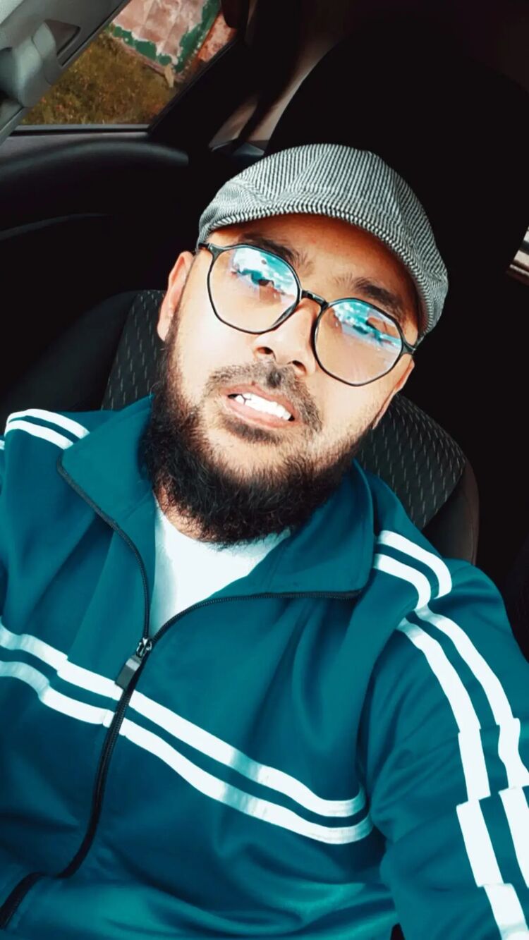  26940150  Samandar, 34 ,    