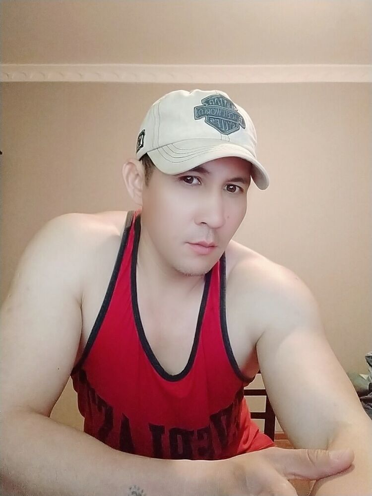  ,   Elbek, 42 ,   