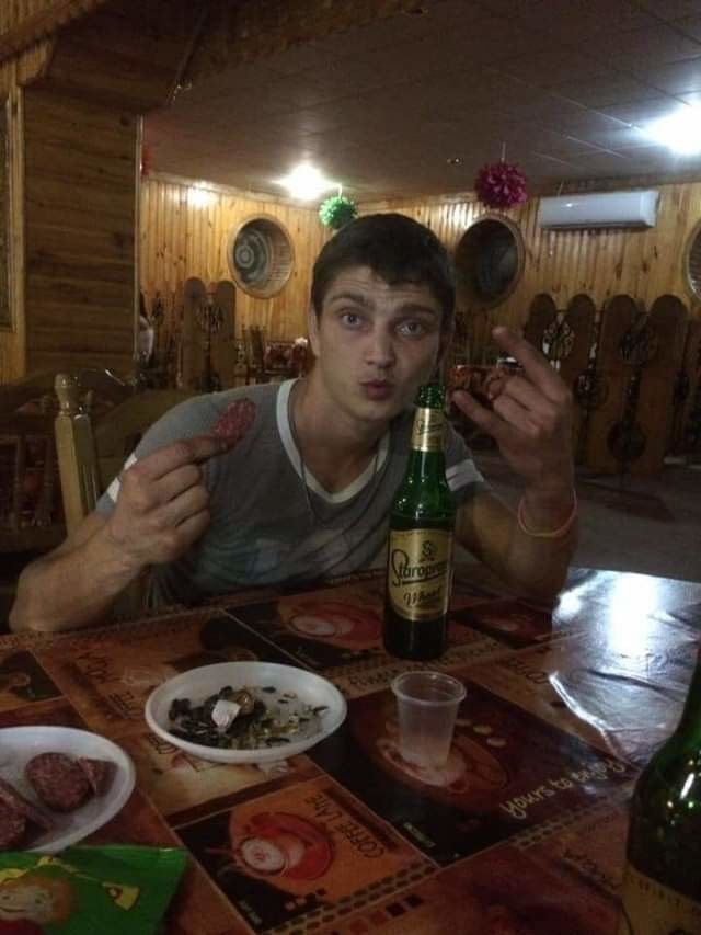  18694650  , 32 ,    