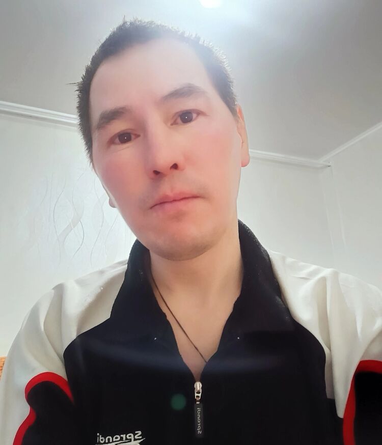  33504140  , 44 ,    