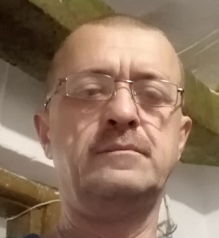  24743560  , 54 ,    