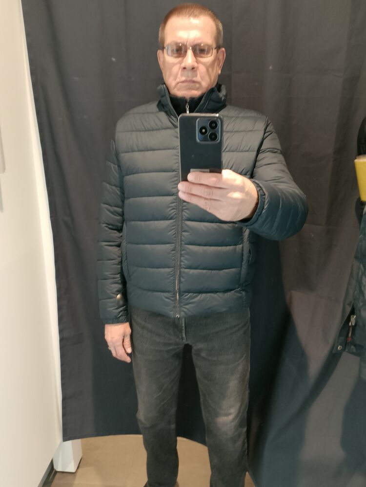  44612370  , 64 ,    