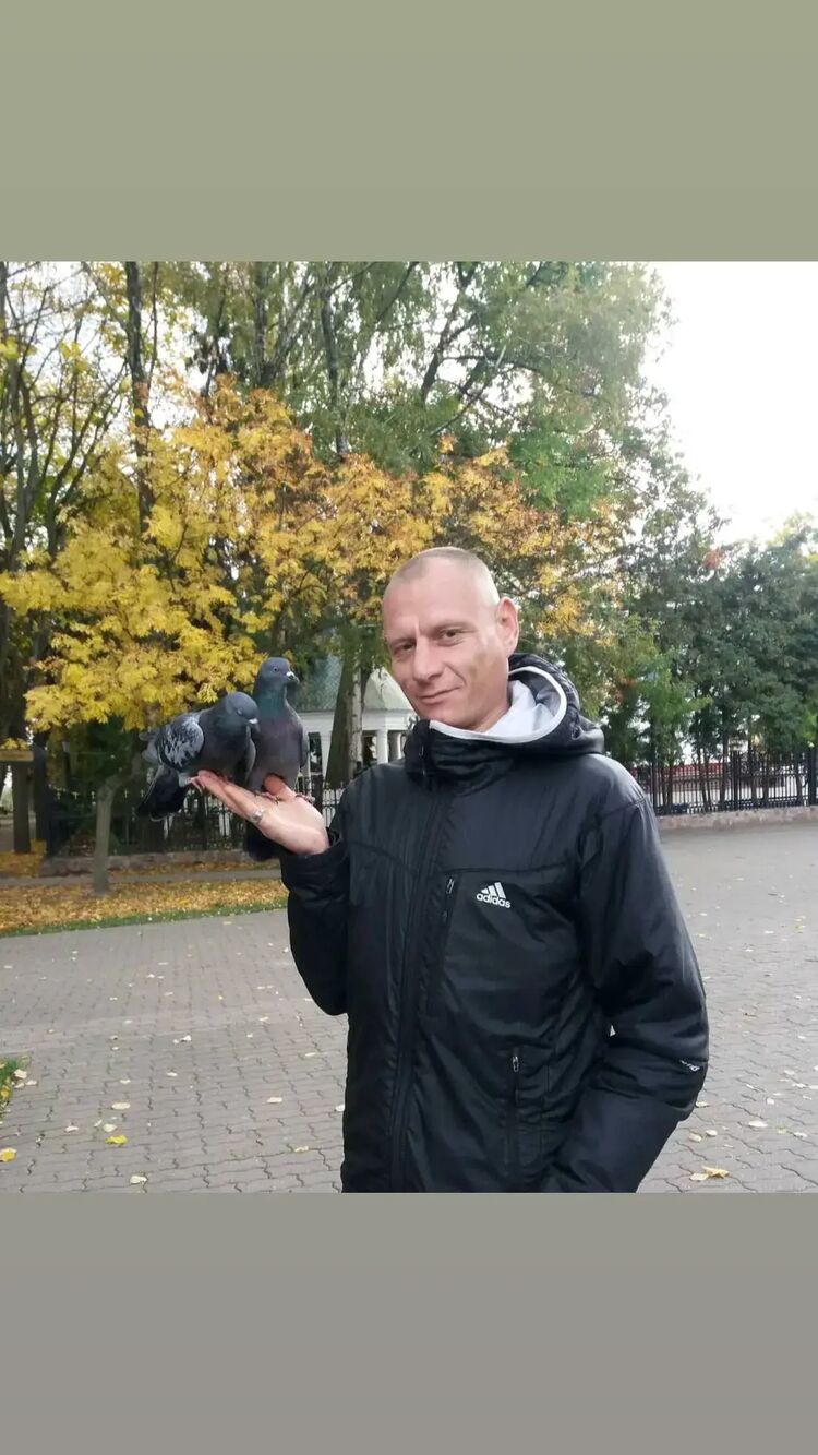  46060670  , 40 ,    