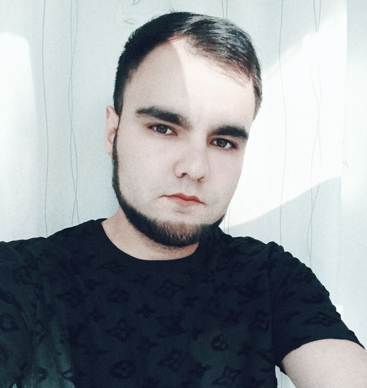  31703570  , 27 ,    