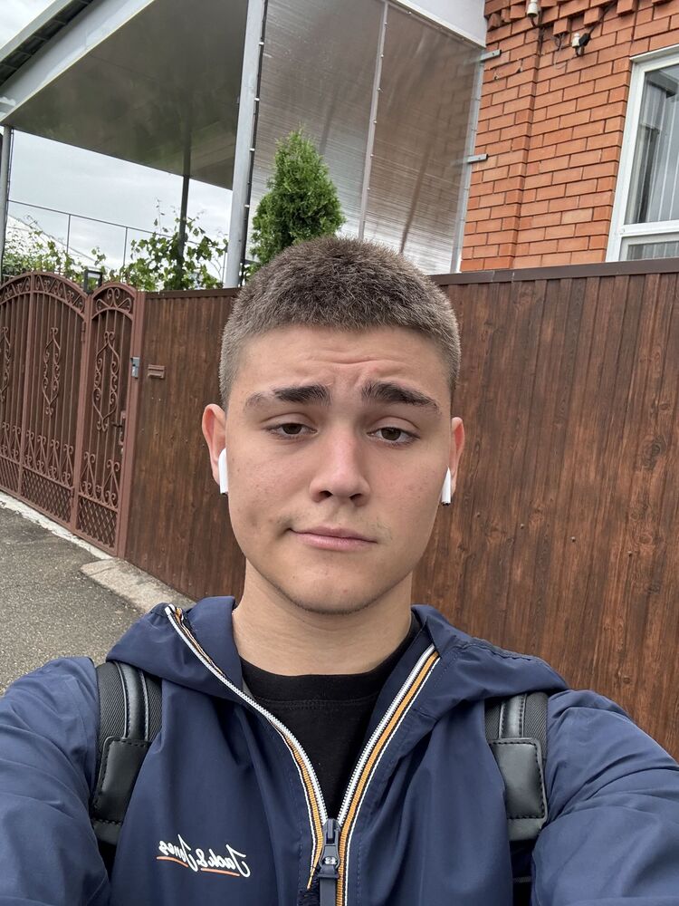  45611640  , 19 ,    