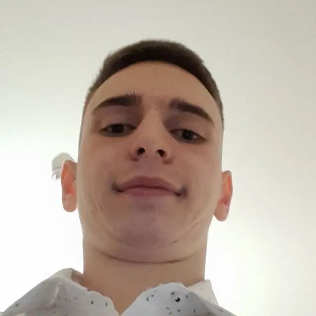  34157630  , 21 ,    