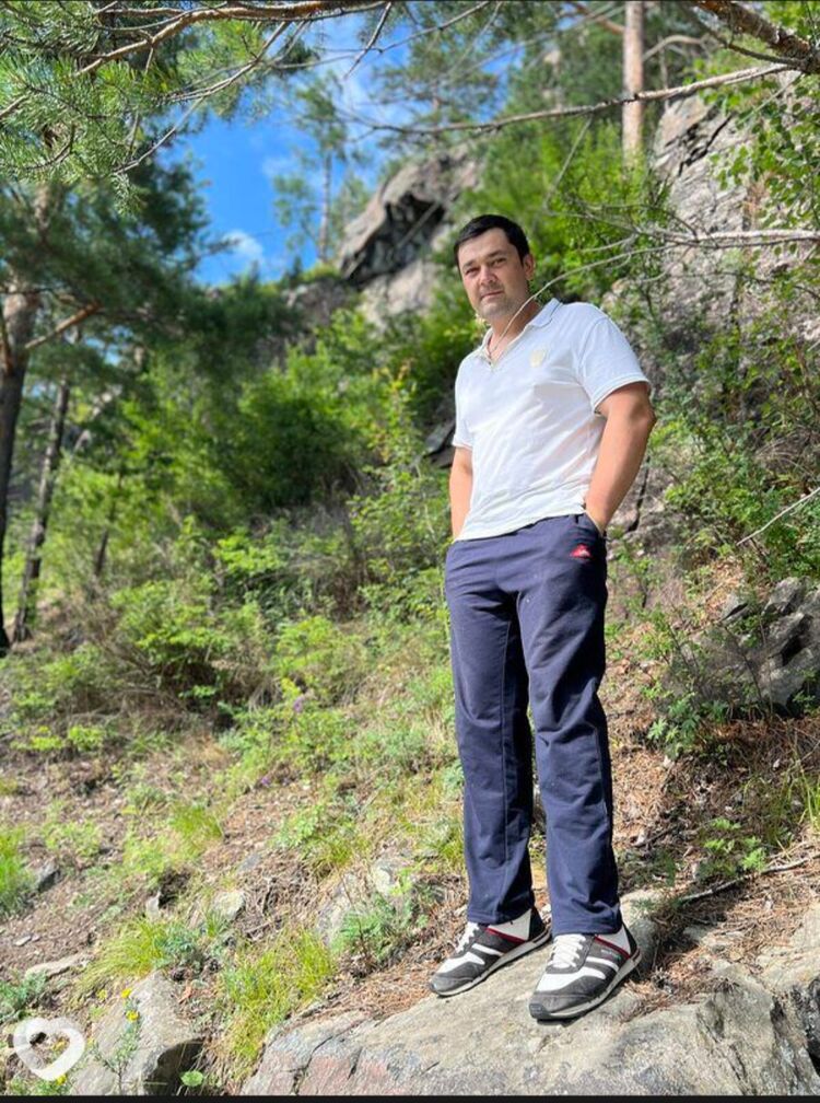  ,   Gennadiy, 35 ,   ,   